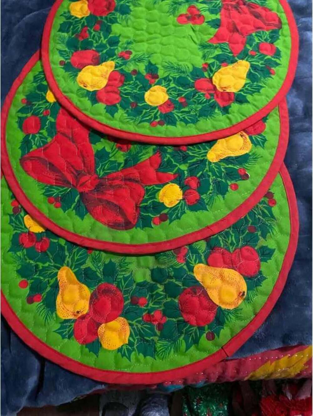 Vintage placemats pears fruit quilted Christmas